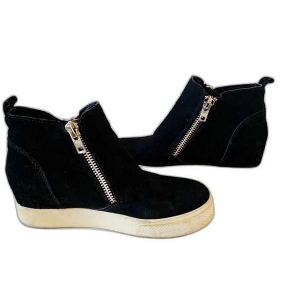 STEVE MADDEN BOOTS - Picture 6 of 9